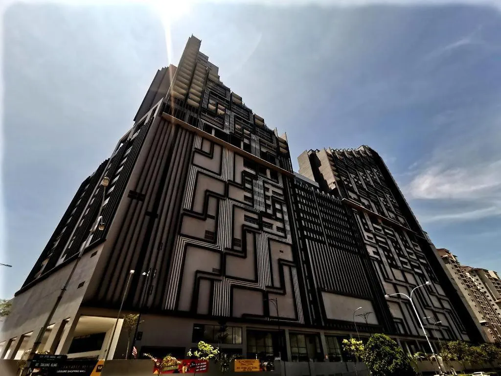 Melaka Imperio Residence With Wifi And Poolseaview Μαλαισία