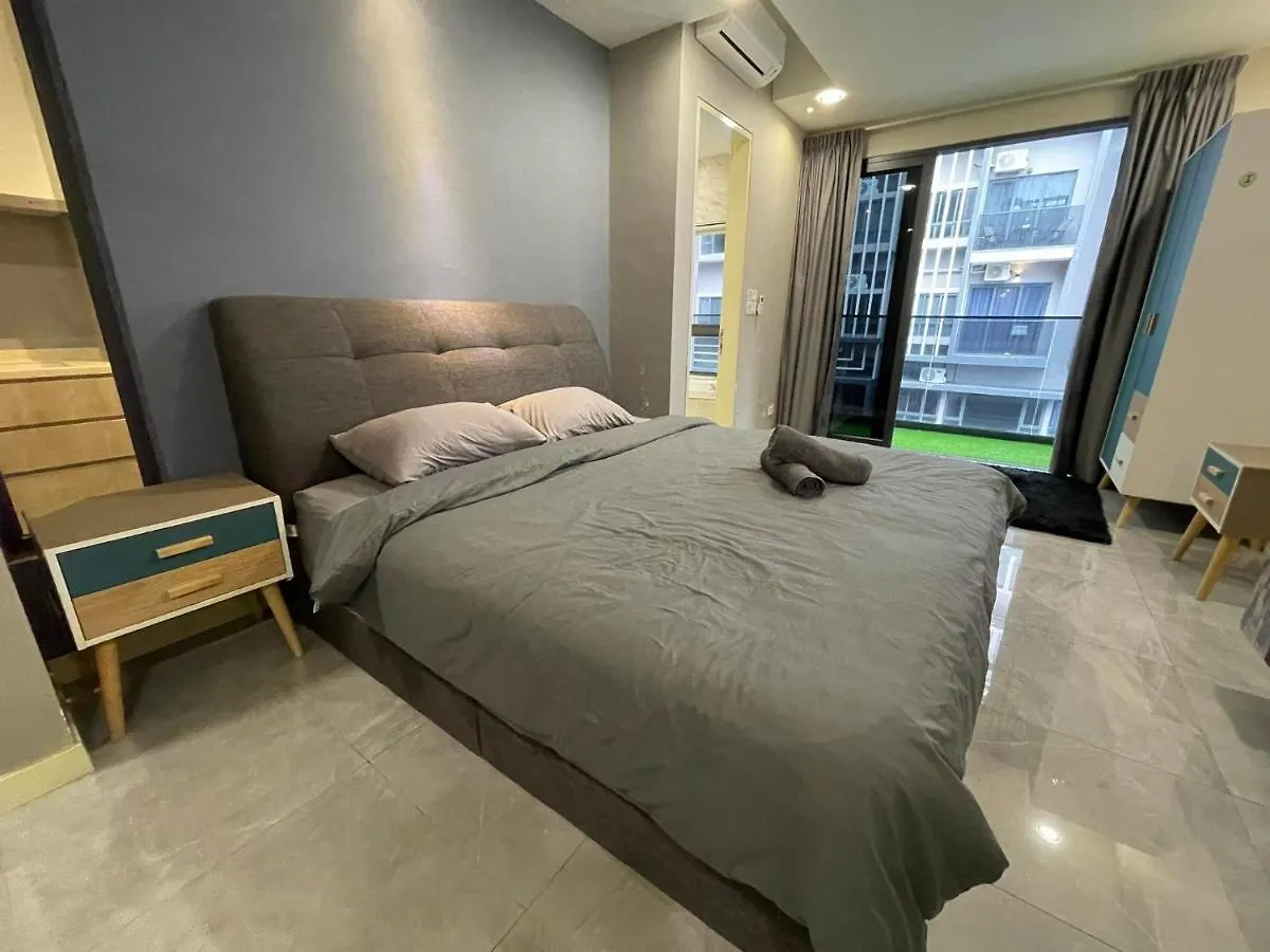 Melaka Imperio Residence With Wifi And Poolseaview Διαμέρισμα