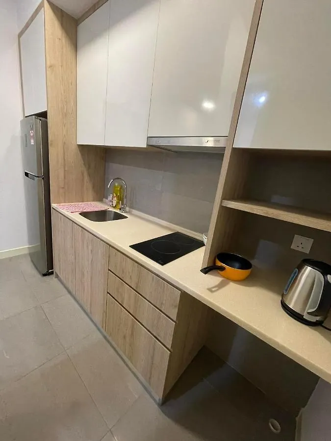 Melaka Imperio Residence With Wifi And Poolseaview