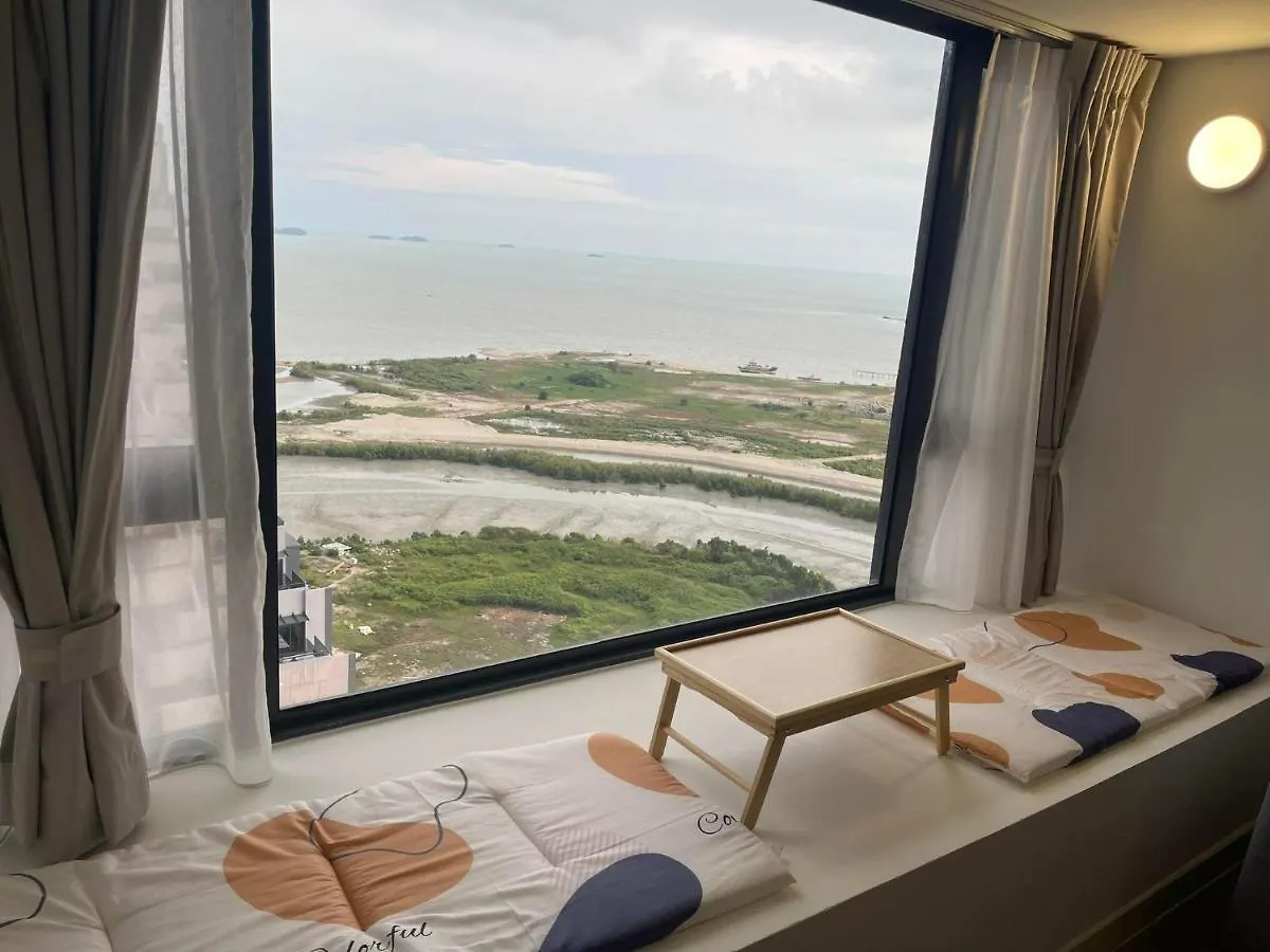 Lejlighed Melaka Imperio Residence With Wifi And Poolseaview
