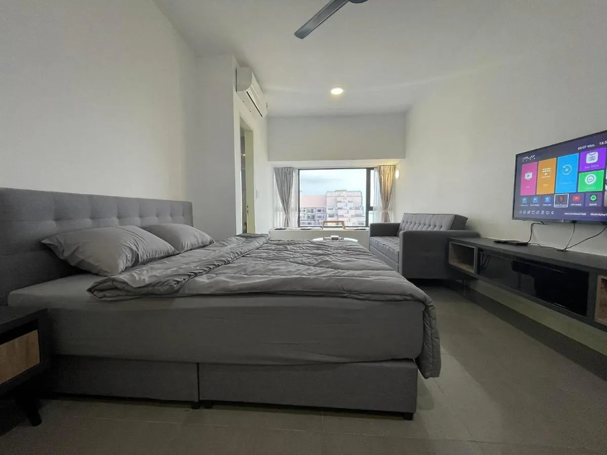 Melaka Imperio Residence With Wifi And Poolseaview 0*, Malacca