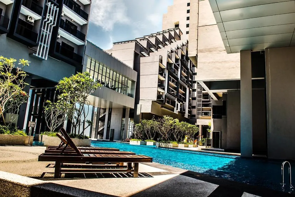Lejlighed Melaka Imperio Residence With Wifi And Poolseaview
