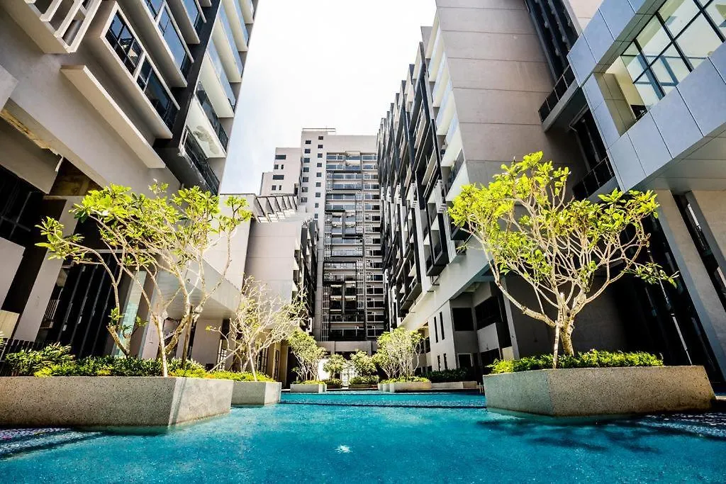 Melaka Imperio Residence With Wifi And Poolseaview